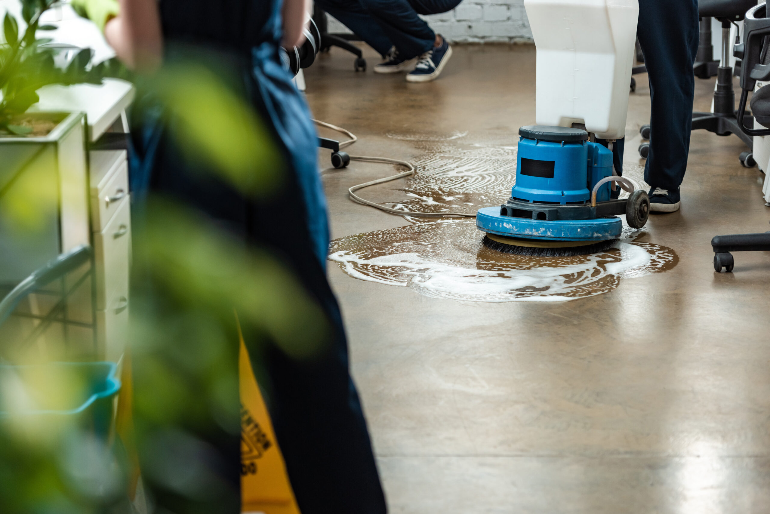 Read more about the article Industrial Cleaning